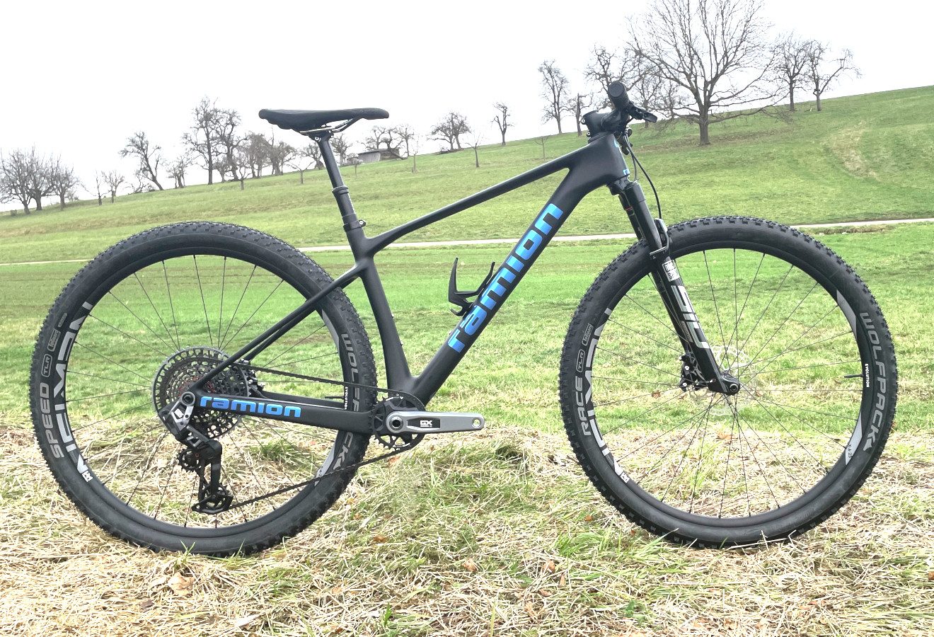 RAMLON LUPUS-RC 07 Mountainbike mit Sram X01/GX Transmission Schaltung und RockShox SID Ultimate Gabel
