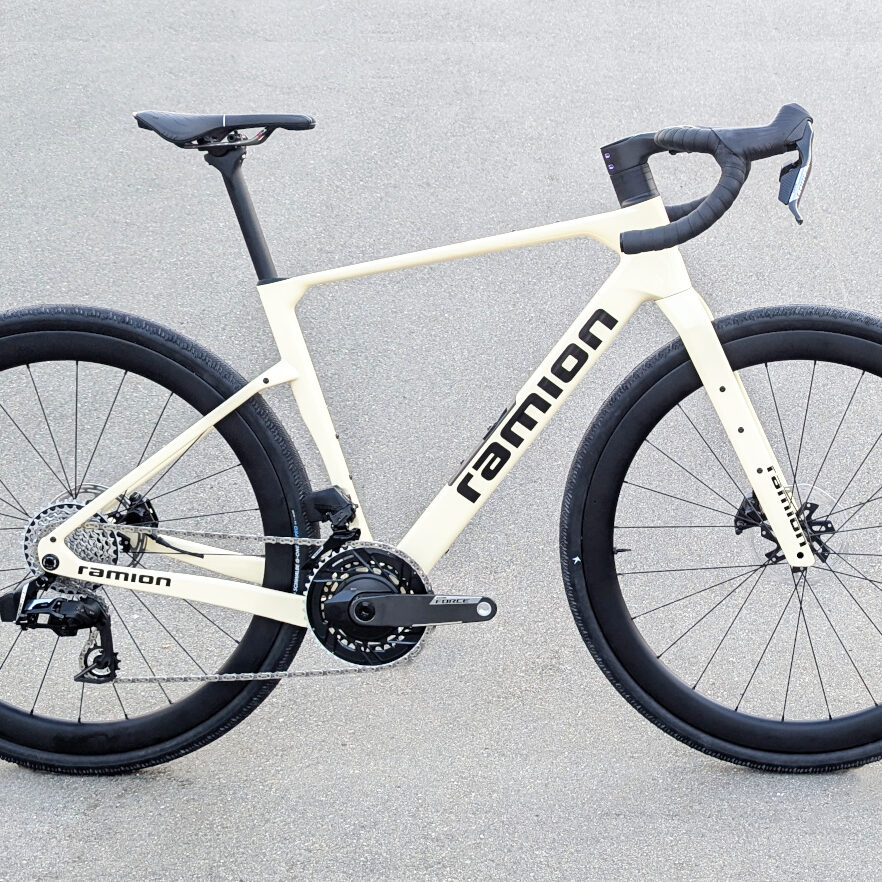 RAMLON TELUM mit Sram Force 2x12 Schaltung und RAMLON R.45 Allroad Laufrädern